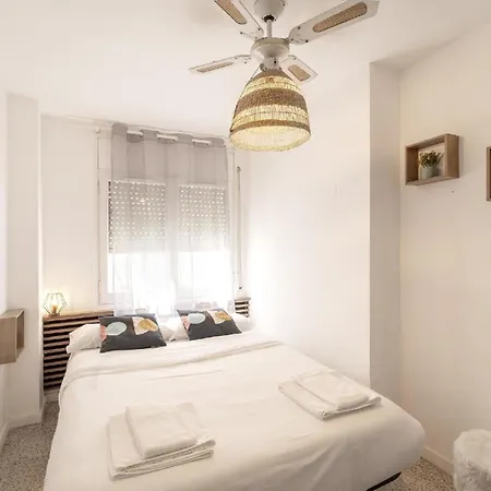 Fuer 4 Personen Ca 40 Qm In Empuriabrava, Costa Brava Golf De Roses * Empuriabrava