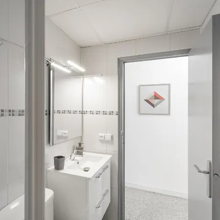 Fuer 4 Personen Ca 40 Qm In Empuriabrava, Costa Brava Golf De Roses Apartment